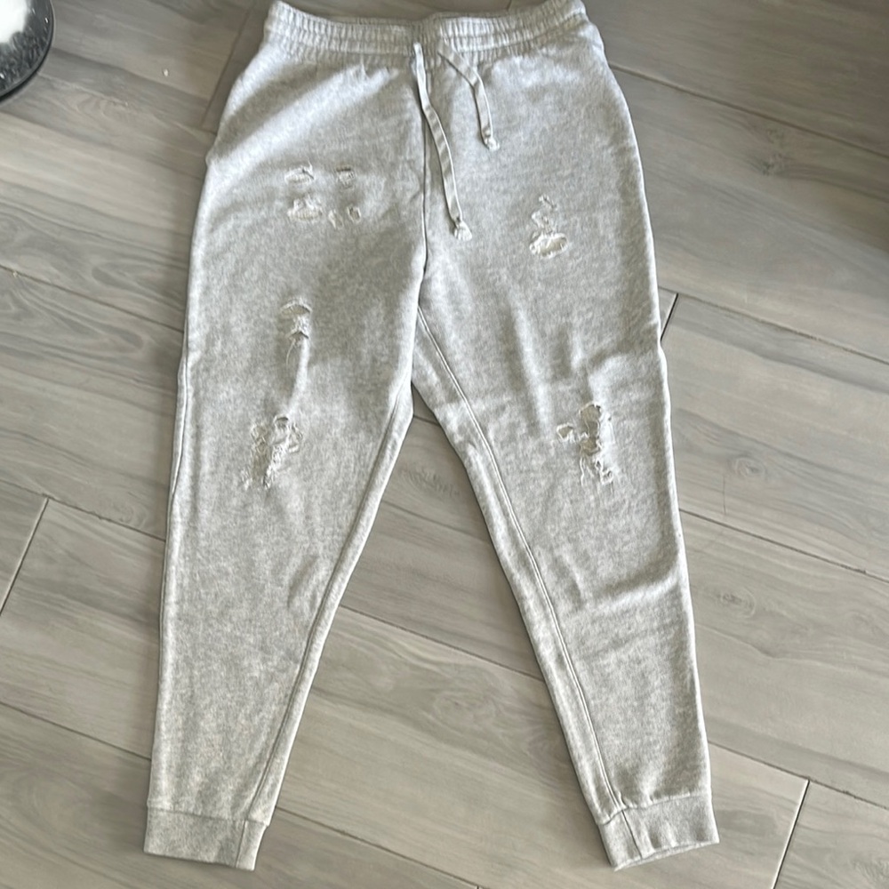 SPIRITUAL GANGSTER | Gray Distressed Jogger Sweatpants | Size: Medium